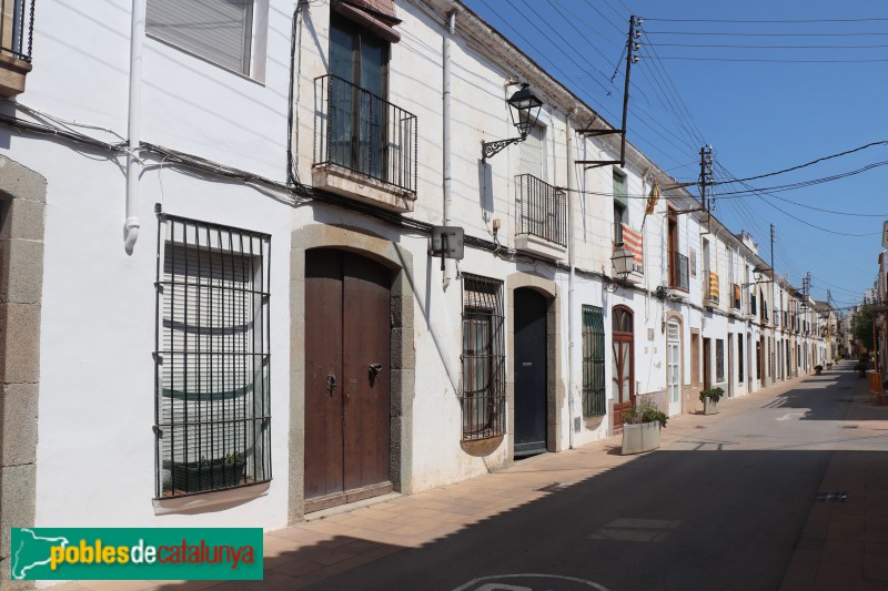 Vilassar de Mar - Carrer Sant Ignasi (Foto: Albert Esteves, 2021) Vilassar de Mar - Carrer Sant Ignasi