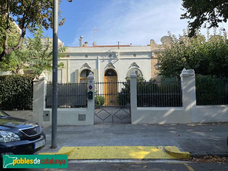 Vilassar de Mar - Cases Lladó (Foto: Albert Esteves, 2021) Vilassar de Mar - Cases Lladó