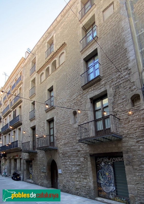 Barcelona - Carrer Vigatans, 4 (Foto: Albert Esteves, 2020) Barcelona - Carrer Vigatans, 4
