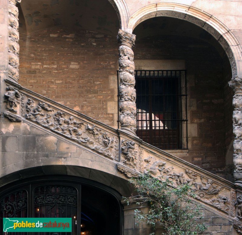 Barcelona - Palau Dalmases (Foto: Albert Esteves, 2020) Barcelona - Palau Dalmases