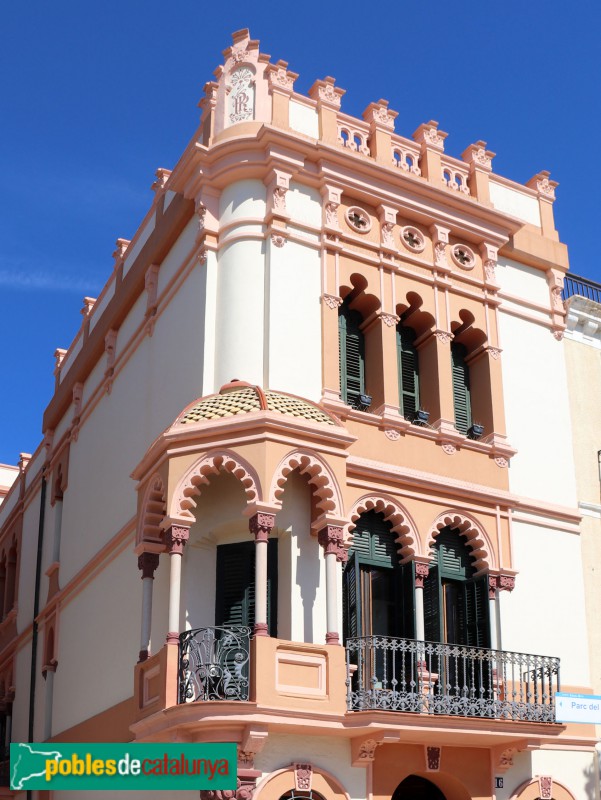 El Masnou - Casa Sensat Pagès (Foto: Albert Esteves, 2021) El Masnou - Casa Sensat Pagès