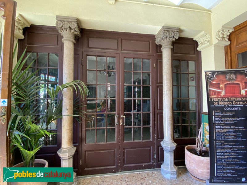 El Masnou - Casino (Foto: Albert Esteves, 2021) El Masnou - Casino