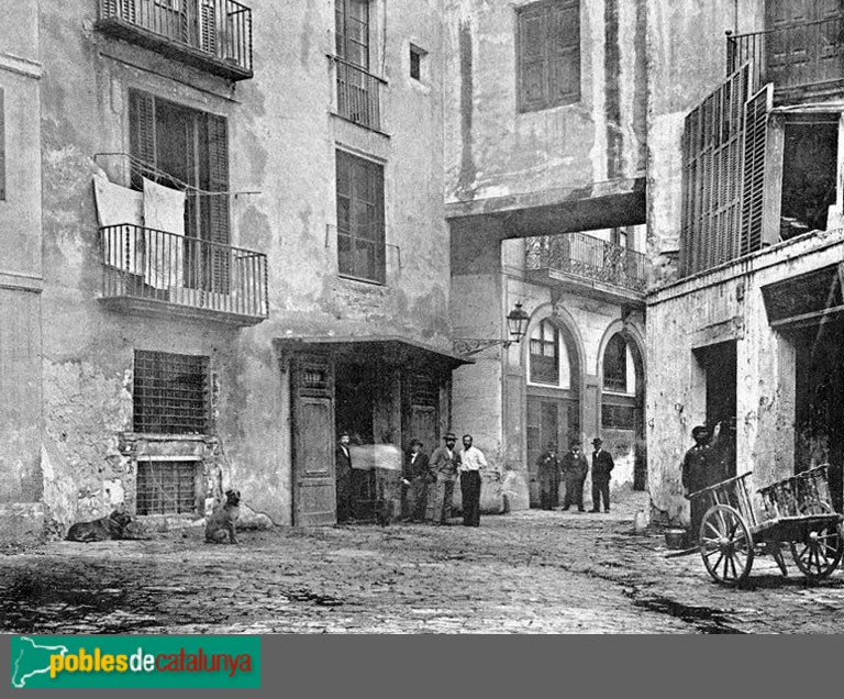 Barcelona - Carrer dels Ases, 3 (al fons). Foto antiga Barcelona - Carrer dels Ases, 3 (al fons). Foto antiga