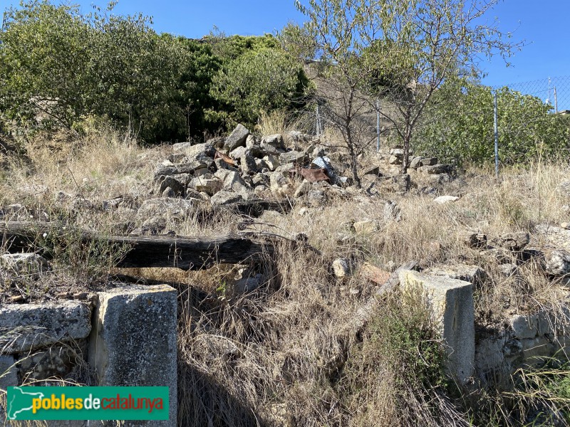 Fulleda - Ruïnes del castell (Foto: Albert Esteves, 2021) Fulleda - Ruïnes del castell