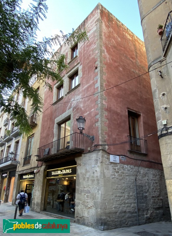 Barcelona - Carrer Rosic, 1 (Foto: Albert Esteves, 2021) Barcelona - Carrer Rosic, 1