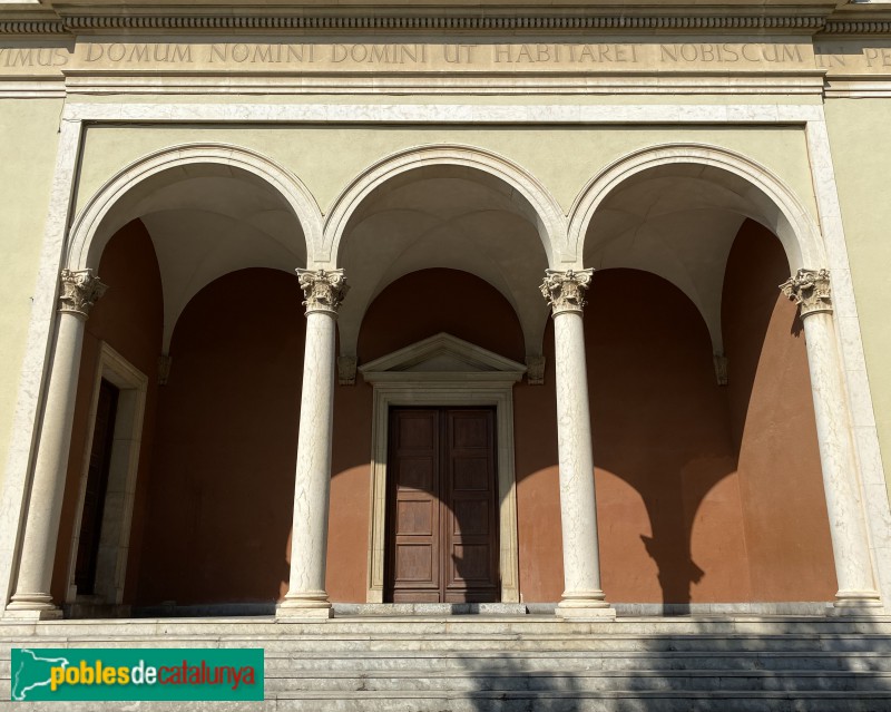 Vilassar de Dalt - Església de Sant Genís (Foto: Albert Esteves, 2021) Vilassar de Dalt - Església de Sant Genís