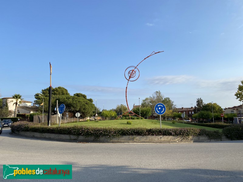 Vilassar de Dalt - Escultura de la Rotonda (Foto: Albert Esteves, 2021) Vilassar de Dalt - Escultura de la Rotonda