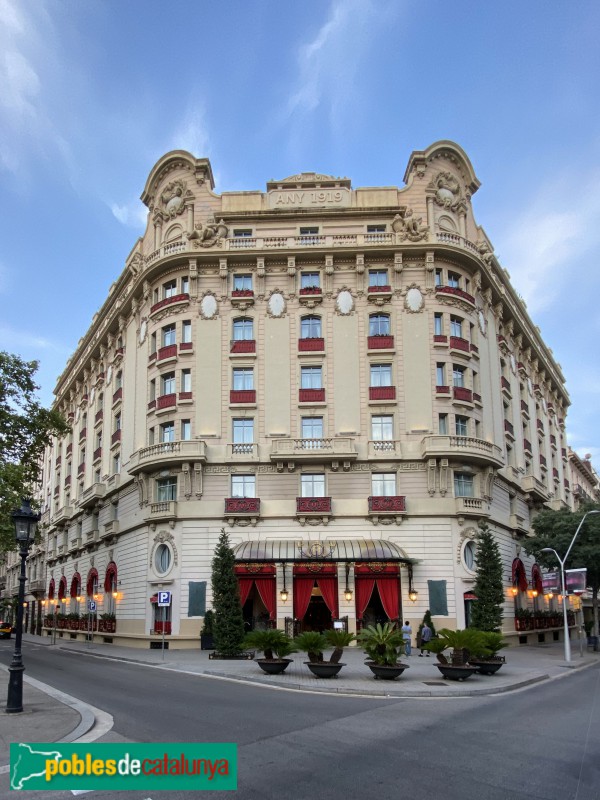 Barcelona - Hotel Ritz (Foto: Albert Esteves, 2021) Barcelona - Hotel Ritz
