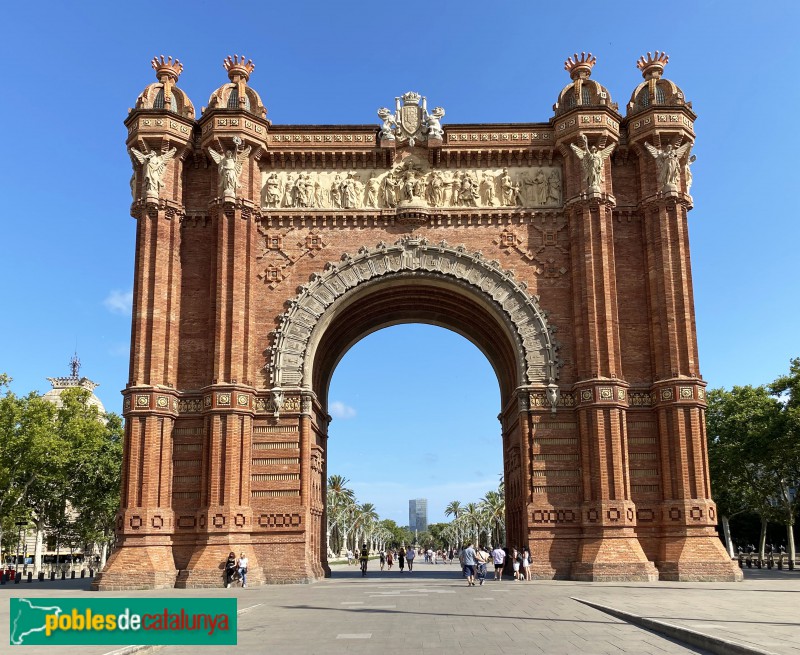 Barcelona - Arc de Triomf (Foto: Albert Esteves, 2021) Barcelona - Arc de Triomf