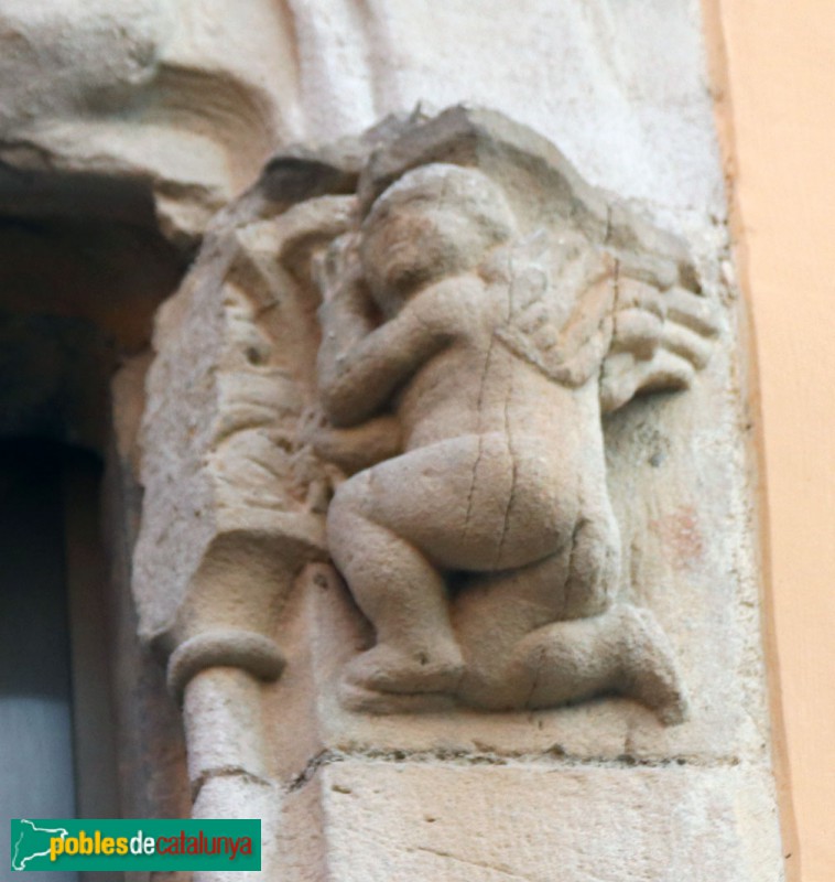 Granollers - Plaça de la Porxada, 21-23 (Foto: Albert Esteves, 2021) Granollers - Plaça de la Porxada, 21-23