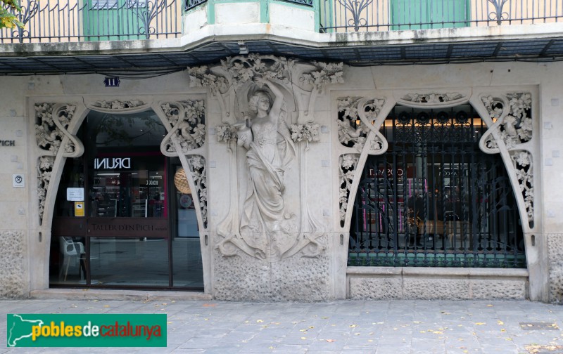 Granollers - Casa Miquel Blanxart (Foto: Albert Esteves, 2021) Granollers - Casa Miquel Blanxart