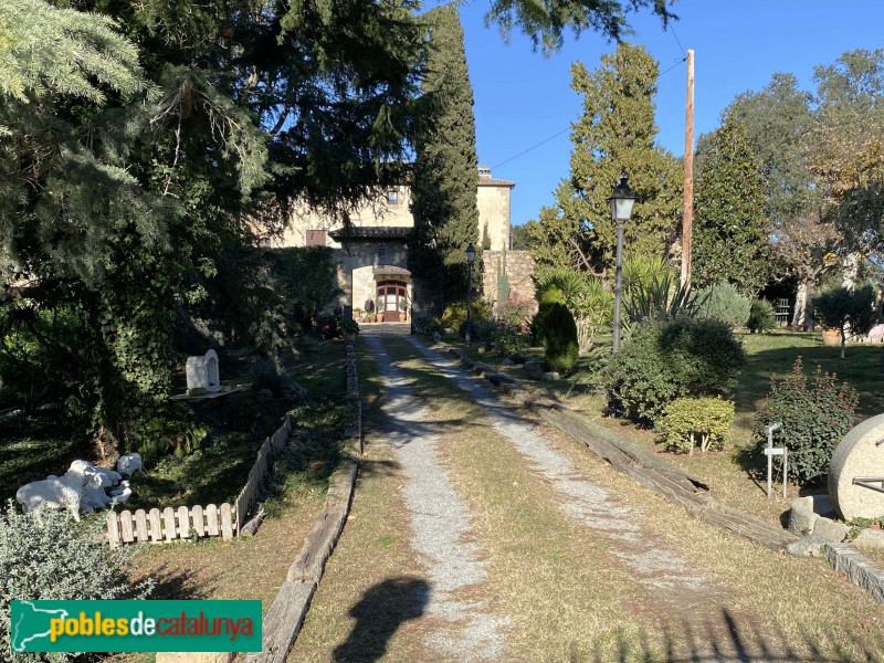La Roca del Vallès - Mas de la Torre (Malanyanes) (Foto: Albert Esteves, 2021) La Roca del Vallès - Mas de la Torre (Malanyanes)
