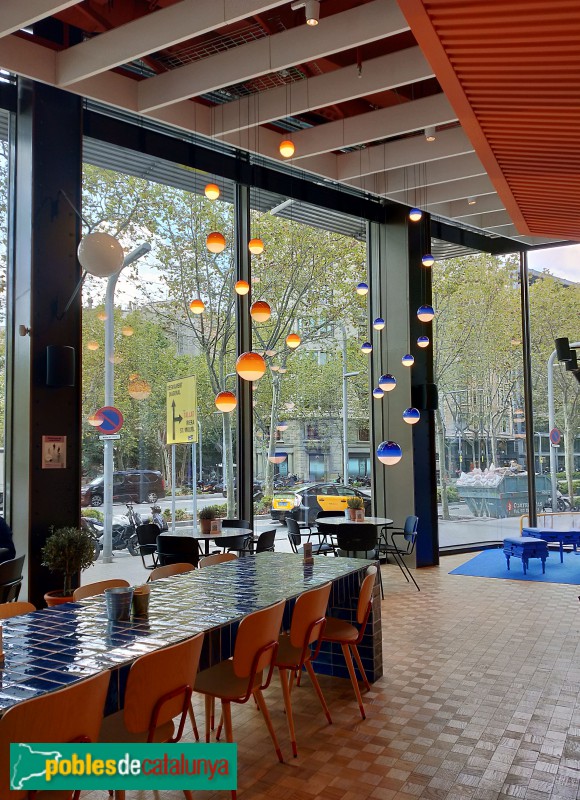 Barcelona - Casa Seat (Foto: Anna Corcoll, 2021) Barcelona - Casa Seat