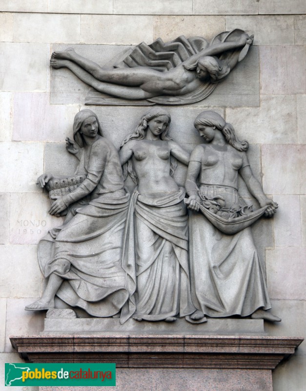 Barcelona - Passeig de Gràcia, 11 - Relleu d'Enric Monjo (Foto: Albert Esteves, 2021) Barcelona - Passeig de Gràcia, 11 - Relleu d'Enric Monjo