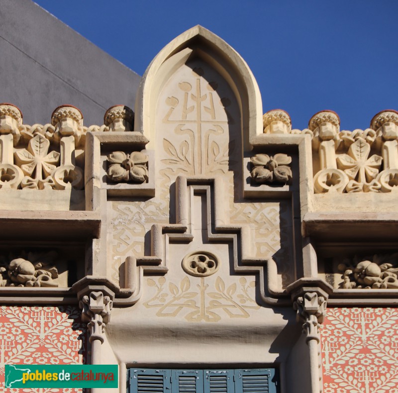 Barcelona - Cases Cabot (Roger de Llúria, 8-10) (Foto: Albert Esteves, 2021) Barcelona - Cases Cabot (Roger de Llúria, 8-10)