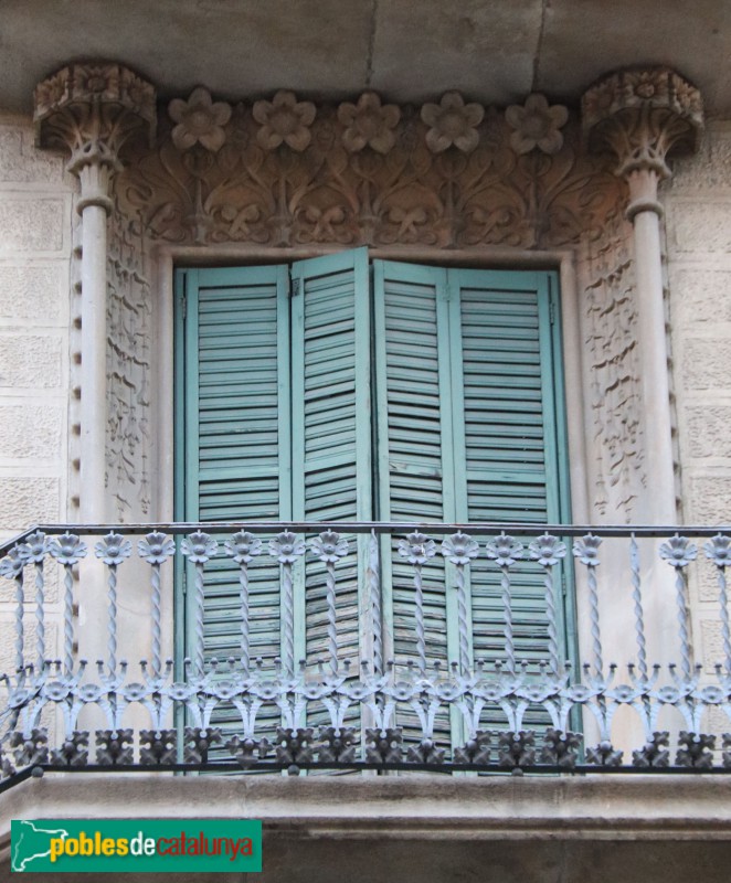 Barcelona - Cases Cabot (Roger de Llúria, 8-10) (Foto: Albert Esteves, 2021) Barcelona - Cases Cabot (Roger de Llúria, 8-10)