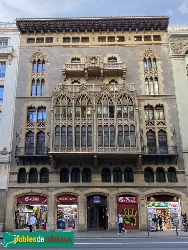 Barcelona - Via Laietana, 15 (Foto: Albert Esteves, 2021) Barcelona - Via Laietana, 15