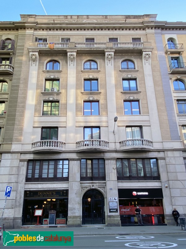 Barcelona - Via Laietana, 21 (Foto: Albert Esteves, 2021) Barcelona - Via Laietana, 21