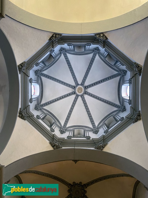 Caldes de Montbui - Església de Santa Maria. Capella del Santíssim (Foto: Albert Esteves, 2022) Caldes de Montbui - Església de Santa Maria. Capella del Santíssim