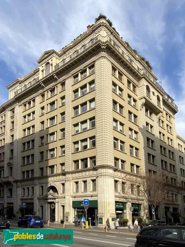 Barcelona - Via Laietana, 30 (Foto: Albert Esteves, 2022) Barcelona - Via Laietana, 30