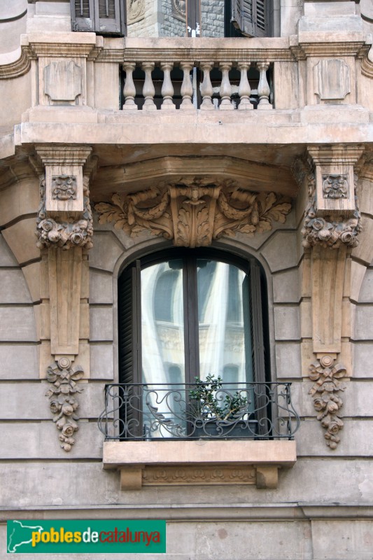 Barcelona - Via Laietana, 51 (Foto: Albert Esteves, 2022) Barcelona - Via Laietana, 51