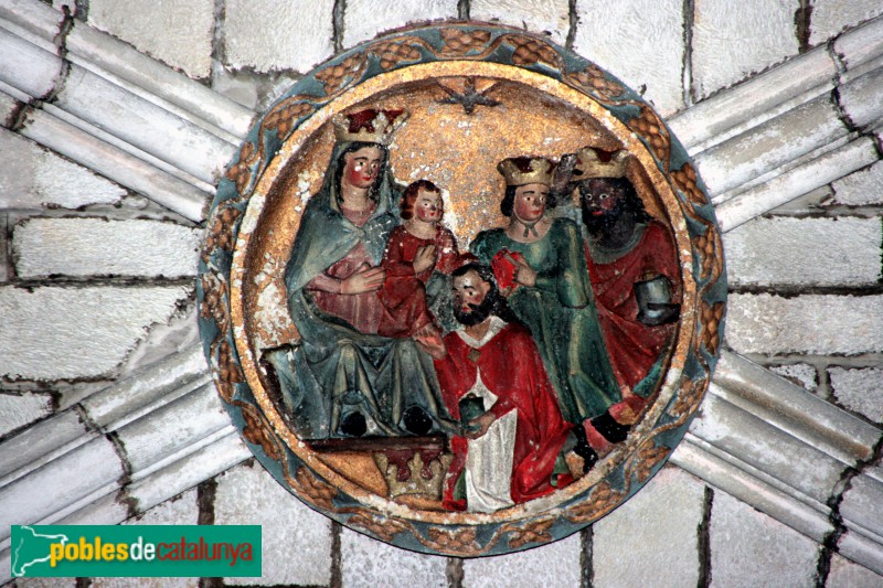 Monestir de Pedralbes - Clau de volta de l'església amb els goigs de la Verge. Epifania. (Foto: Vicenç Valcárcel, 2011) Monestir de Pedralbes - Clau de volta de l'església amb els goigs de la Verge. Epifania.