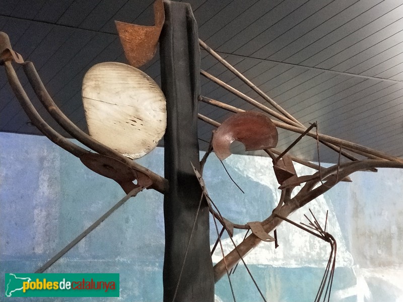 Barcelona - Johann Sebastian Bach, 11. Escultura La Sardana (Guinovart) (Foto: Anna Corcoll, 2021) Barcelona - Johann Sebastian Bach, 11. Escultura La Sardana (Guinovart)