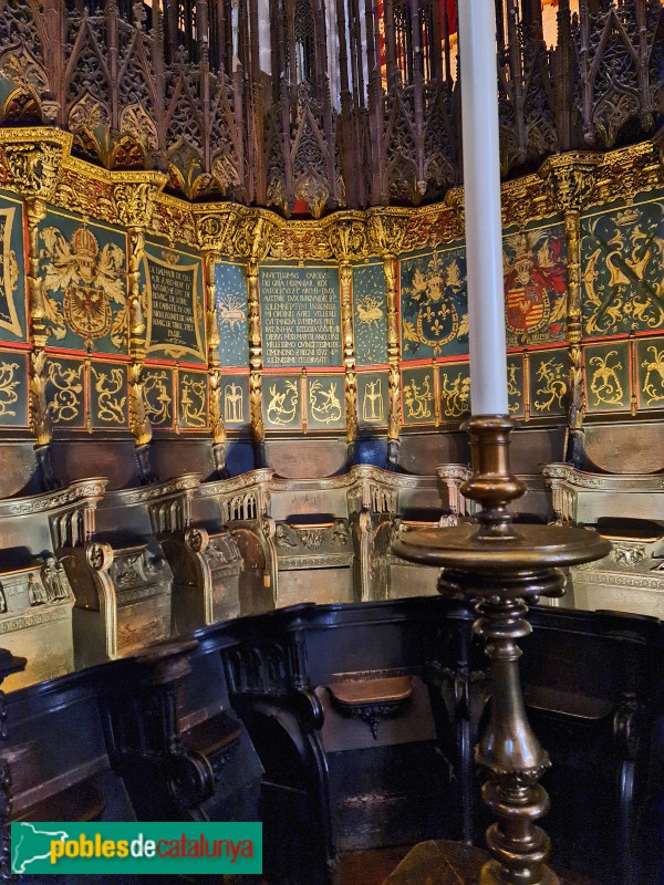 Barcelona - Catedral. Cadirat del cor (Foto: Josep M. González Viñau, 2022) Barcelona - Catedral. Cadirat del cor