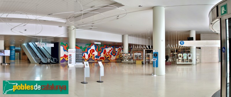 Barcelona - Fàbrica Casarramona (CaixaFòrum) (Foto: Vicenç Valcárcel, 2009) Barcelona - Fàbrica Casarramona (CaixaFòrum)