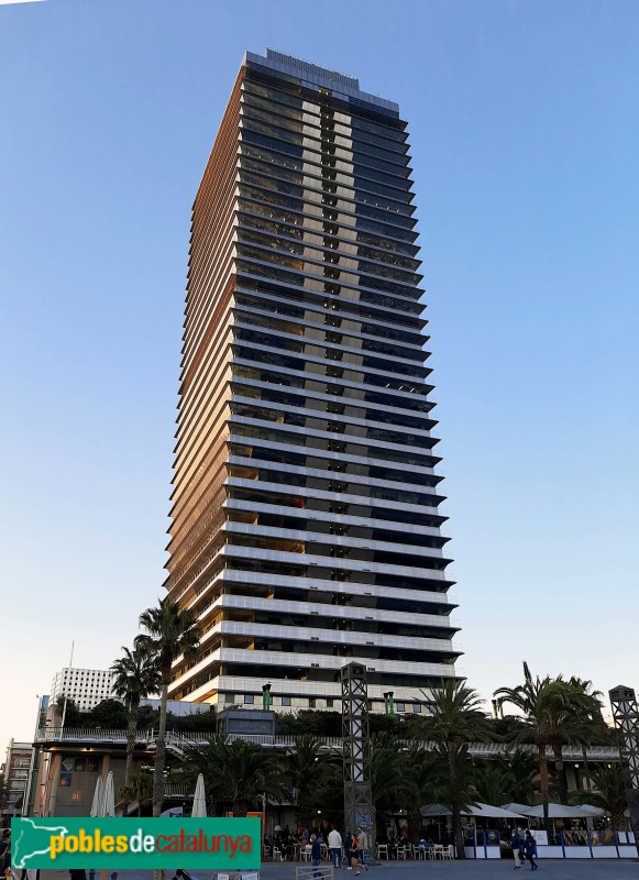 Barcelona - Torre Mapfre (Foto: Sergi Suárez, 2022) Barcelona - Torre Mapfre