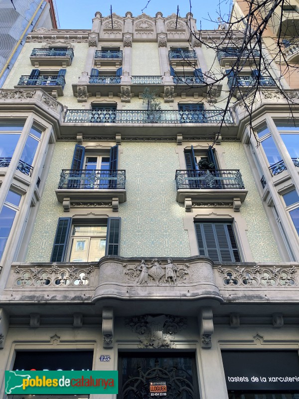 Barcelona - Rambla Catalunya, 125 (Foto: Albert Esteves, 2022) Barcelona - Rambla Catalunya, 125