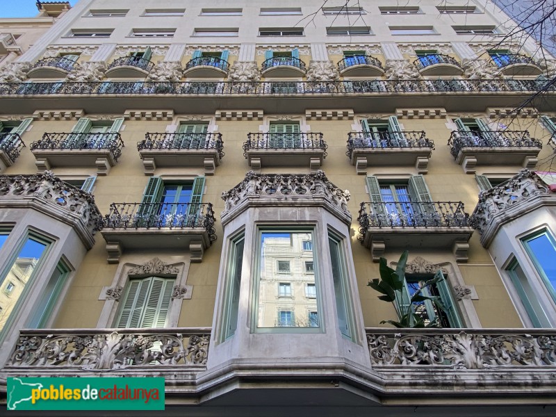 Barcelona - Rambla Catalunya, 121 (Foto: Albert Esteves, 2022) Barcelona - Rambla Catalunya, 121