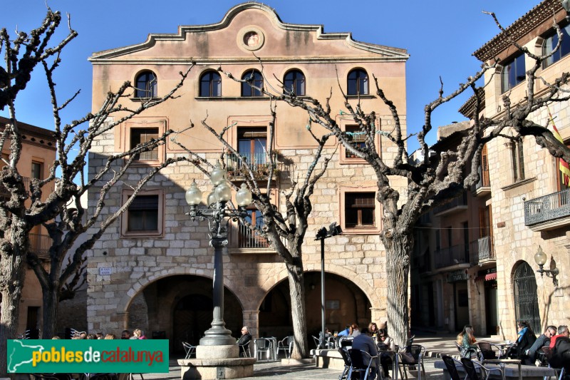 Montblanc - Porxos del Cal Malet (Foto: Vicenç Valcárcel, 2022) Montblanc - Porxos del Cal Malet