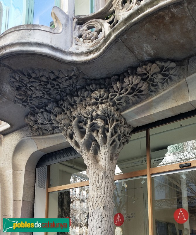 Barcelona - Ausiàs Marc, 42-46 (Foto: Anna Corcoll, 2022) Barcelona - Ausiàs Marc, 42-46