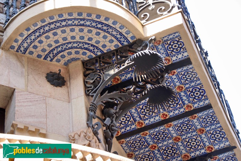 Barcelona - Passeig de Gràcia, 75 (Foto: Albert Esteves, 2022) Barcelona - Passeig de Gràcia, 75