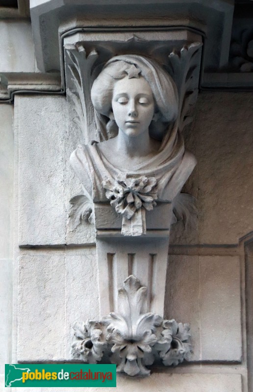 Barcelona - Rambla de Catalunya, 96 (Foto: Albert Esteves, 2022) Barcelona - Rambla de Catalunya, 96