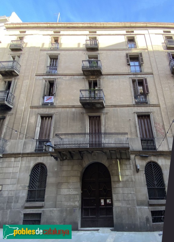 Barcelona - Palau, 3 (Foto: Albert Esteves, 2022) Barcelona - Palau, 3