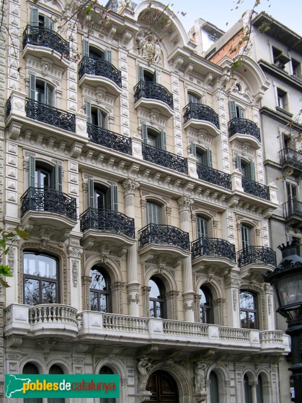 Barcelona - Gran Via, 684 (Foto: Albert Esteves, 2007) Barcelona - Gran Via, 684
