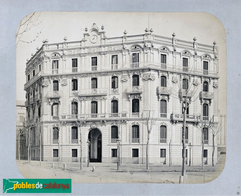 Barcelona - Gran Via, 647 (Foto: Arxiu Fotogràfic de Barcelona, 1872) Barcelona - Gran Via, 647