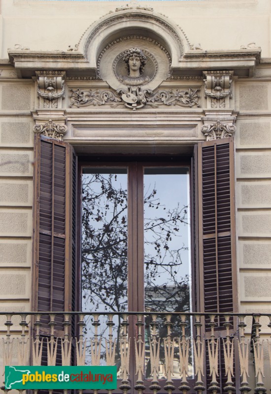 Barcelona - Gran Via, 690 (Foto: Albert Esteves, 2022) Barcelona - Gran Via, 690