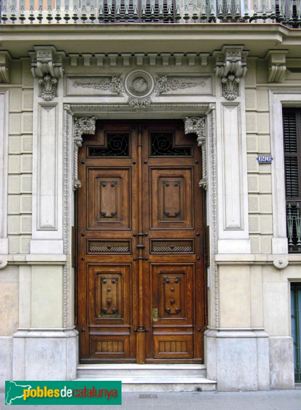 Barcelona - Gran Via, 690 (Foto: Albert Esteves, 2007) Barcelona - Gran Via, 690
