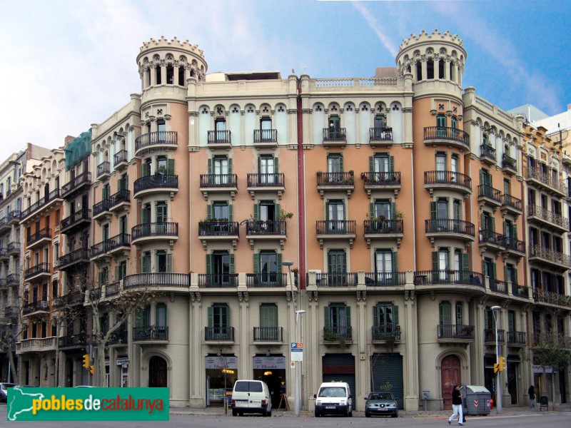 Barcelona - Diputació, 349 (Foto: Albert Esteves, 2007) Barcelona - Diputació, 349