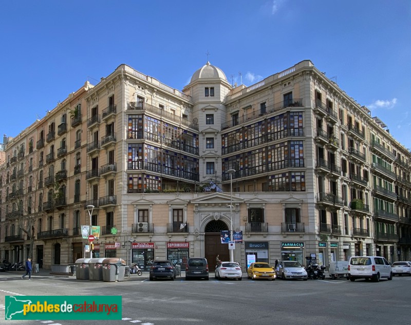 Barcelona - Diputació, 300 (Foto: Albert Esteves, 2022) Barcelona - Diputació, 300