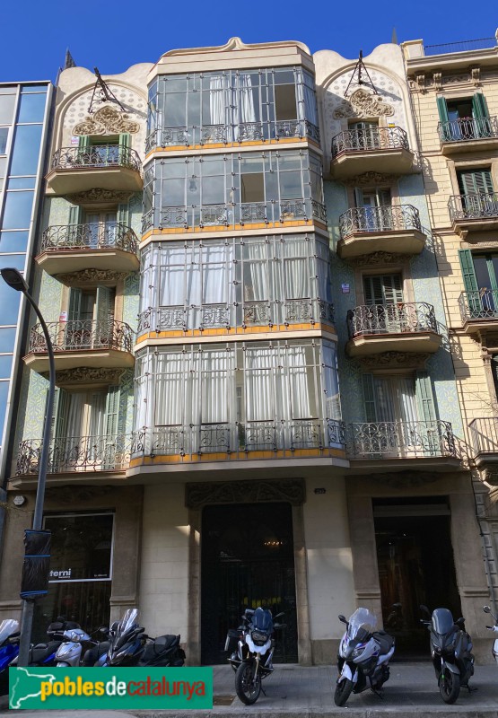 Barcelona - Diputació, 299 (Foto: Albert Esteves, 2022) Barcelona - Diputació, 299