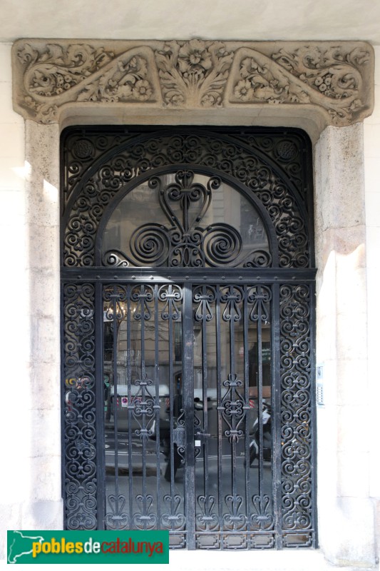 Barcelona - Diputació, 299 (Foto: Albert Esteves, 2022) Barcelona - Diputació, 299