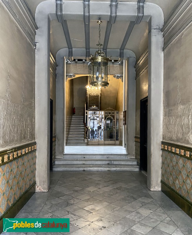 Barcelona - Diputació, 299 (Foto: Albert Esteves, 2022) Barcelona - Diputació, 299