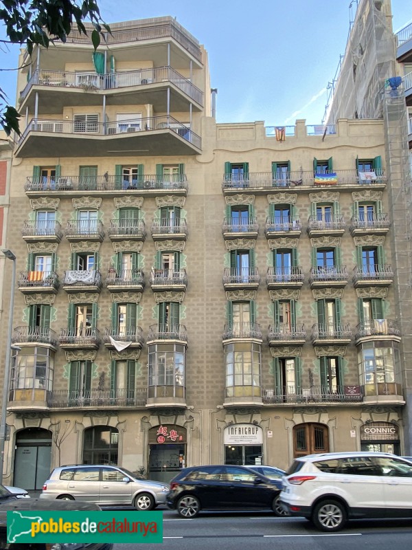 Barcelona - Aragó, 358-360 (Foto: Albert Esteves, 2022) Barcelona - Aragó, 358-360