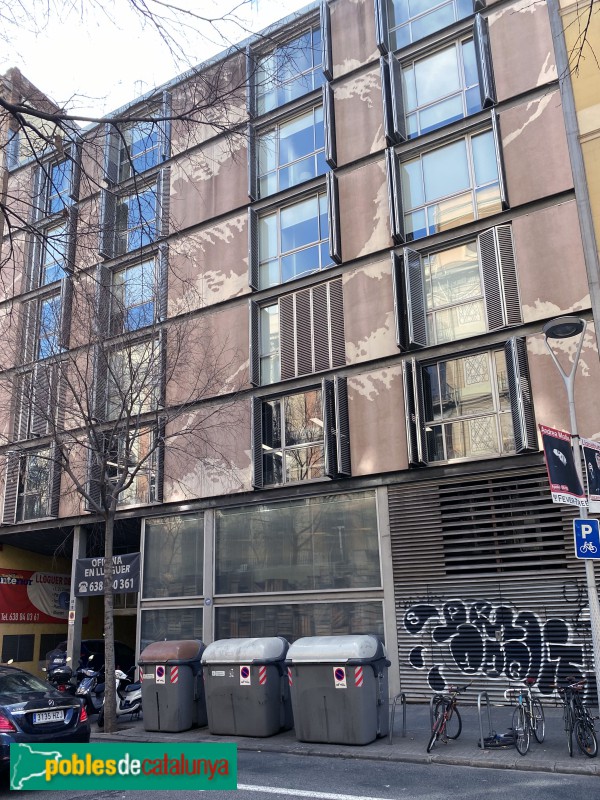 Barcelona - Pau Claris, 99-101 (Foto: Albert Esteves, 2022) Barcelona - Pau Claris, 99-101