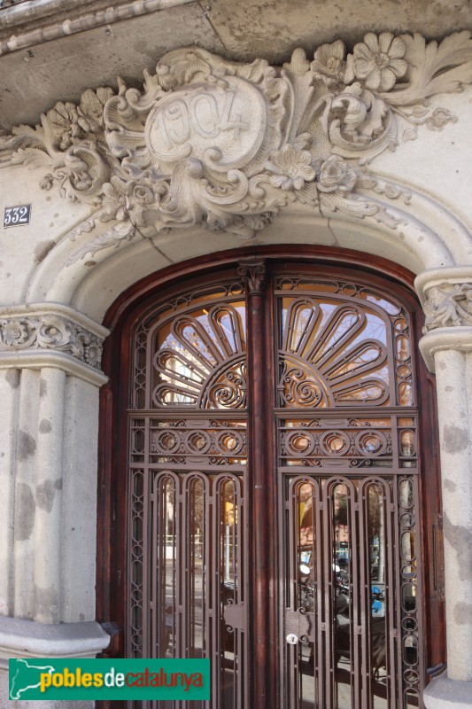 Barcelona - Bailèn, 134 (Foto: Albert Esteves, 2022) Barcelona - Bailèn, 134