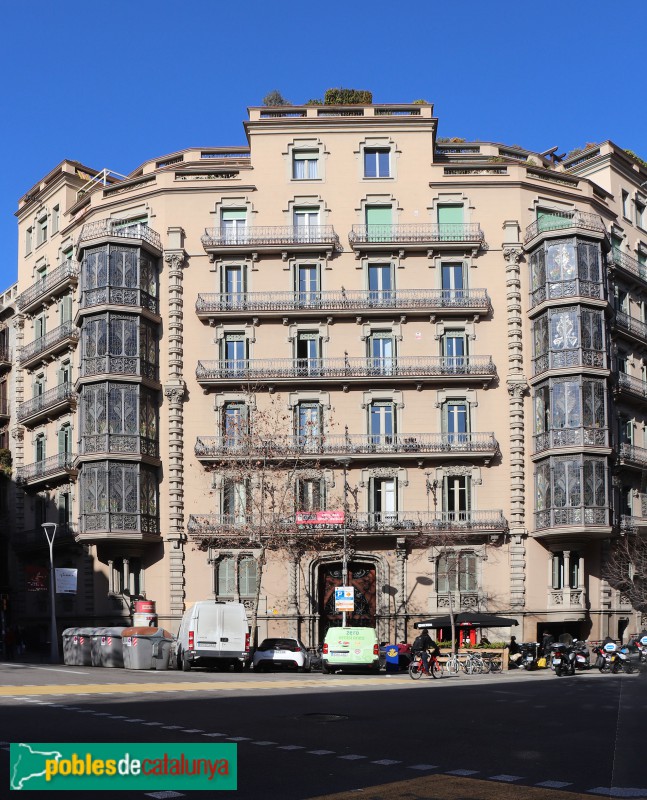 Barcelona - València, 285 (Foto: Albert Esteves, 2022) Barcelona - València, 285